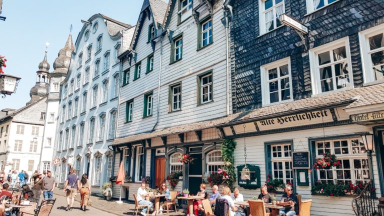 Monschau, Het Mooiste Plaatsje Van Duitsland | Kim Around The World