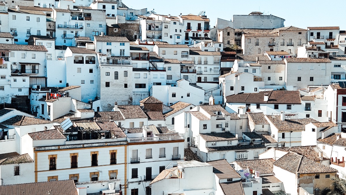 Solo reizen Andalusië pueblo blanco